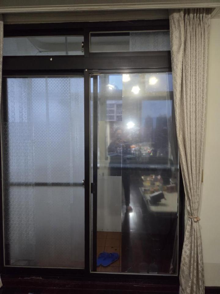 鋁門窗案件圖片