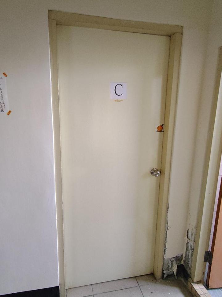 門片安裝案件圖片