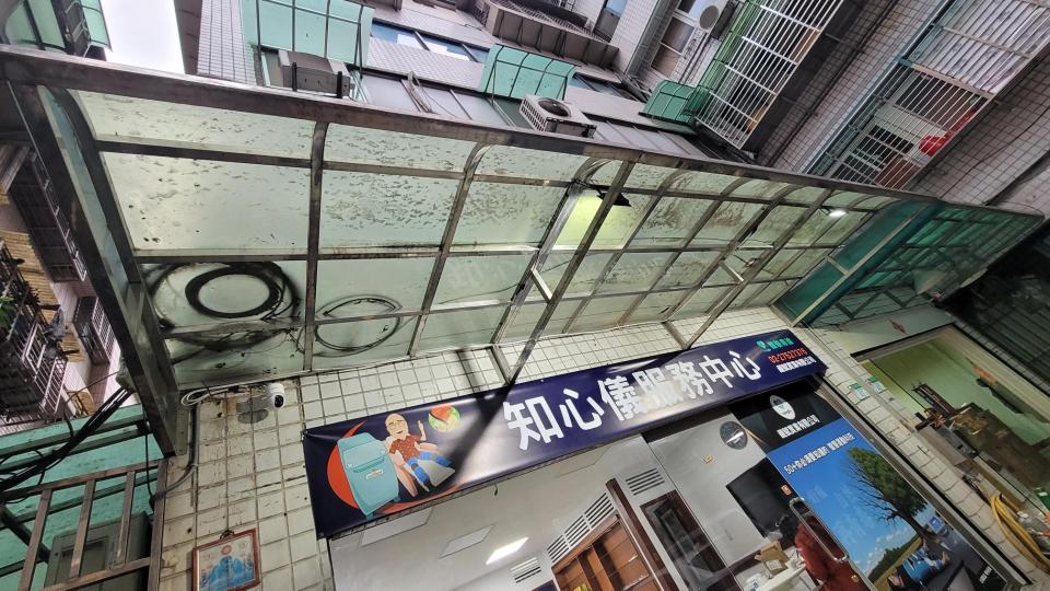 招牌清潔案件圖片