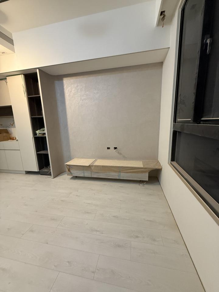 電視壁掛架安裝案件圖片