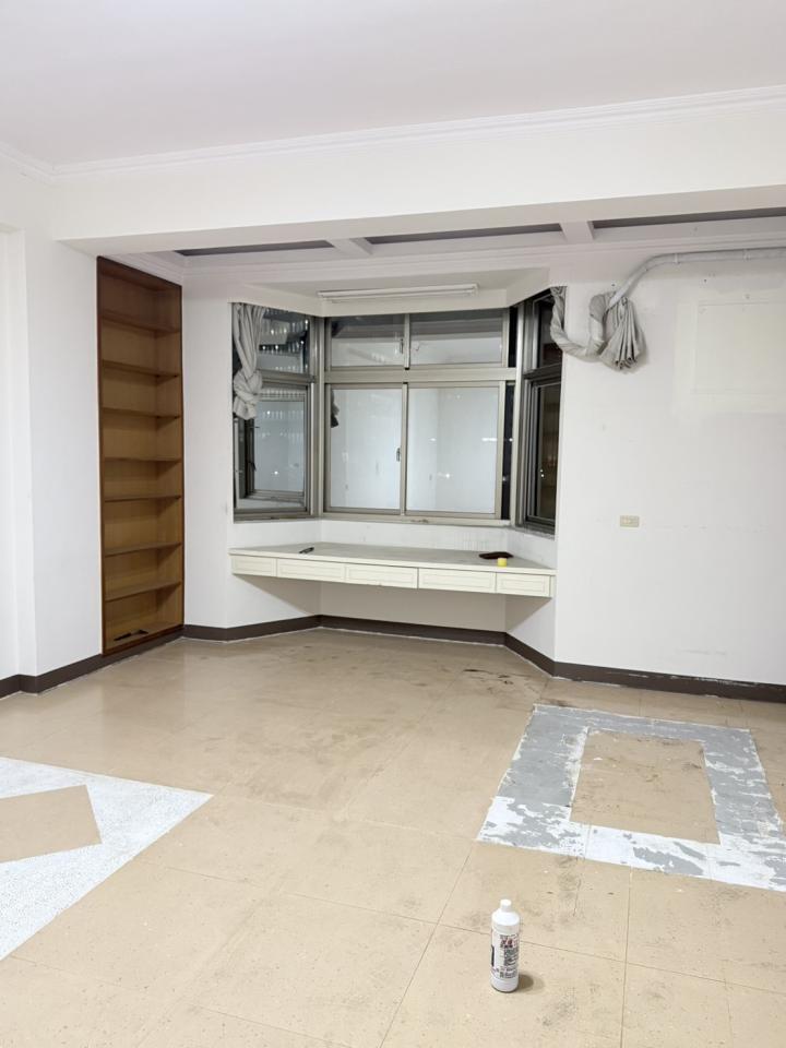 地板拋光打蠟案件圖片