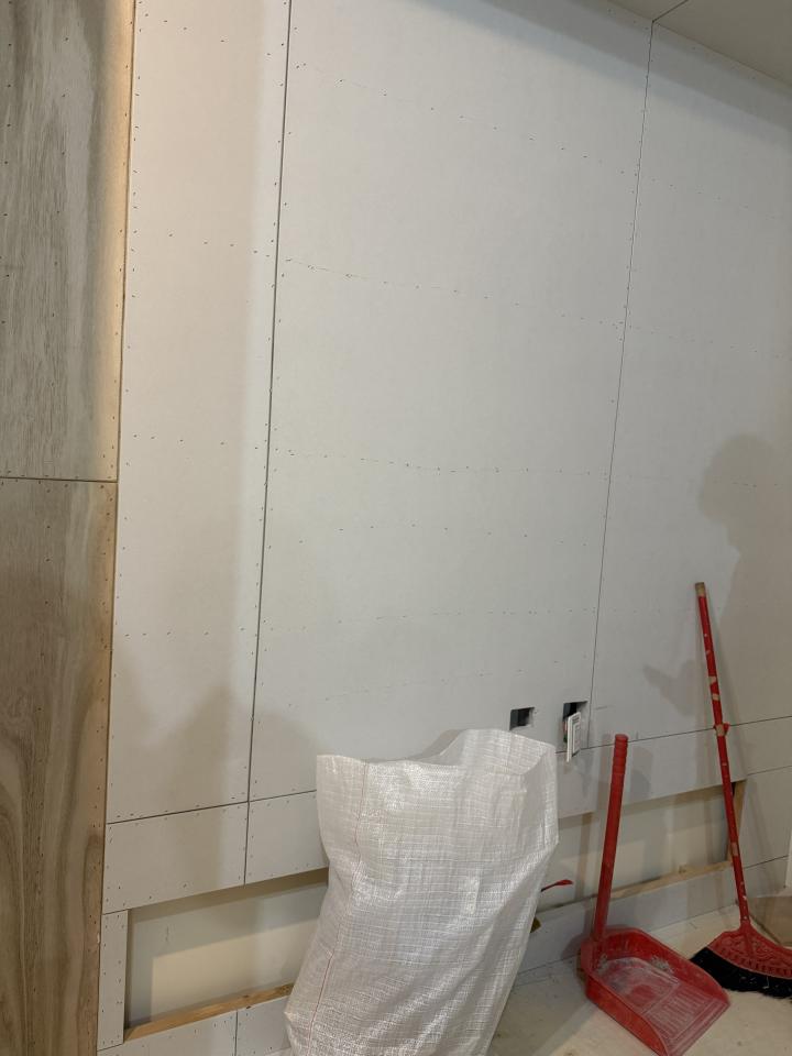 電視壁掛架安裝案件圖片