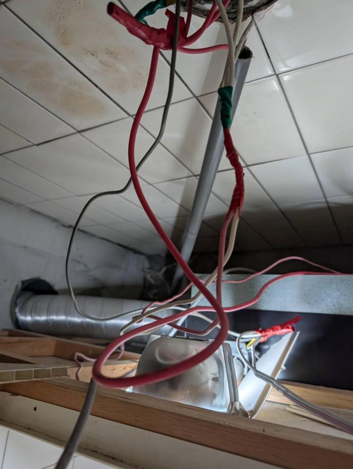 浴室抽風機安裝案件圖片