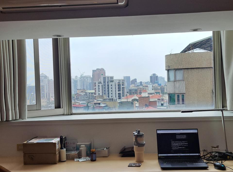 窗簾安裝維修案件圖片