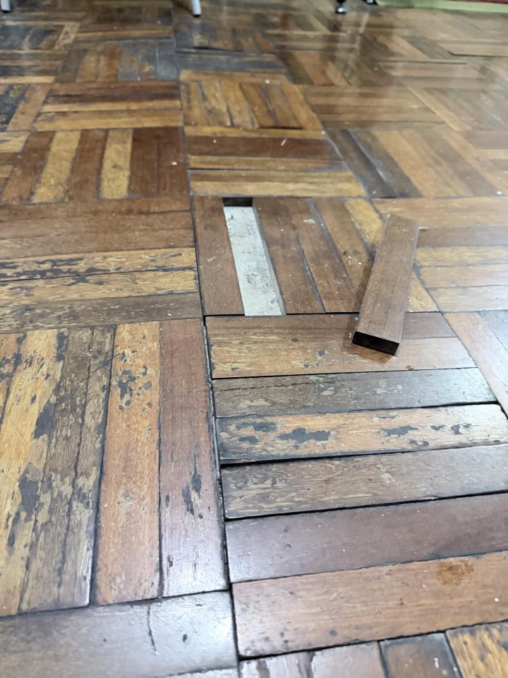 地板維修案件圖片