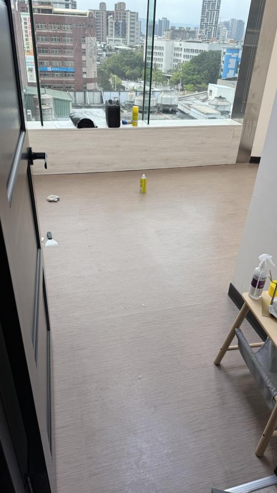 地板拋光打蠟案件圖片