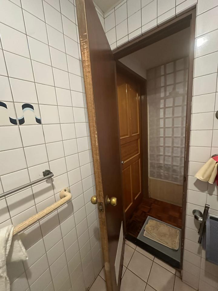 門片維修案件圖片