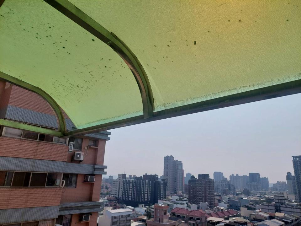 採光罩案件圖片