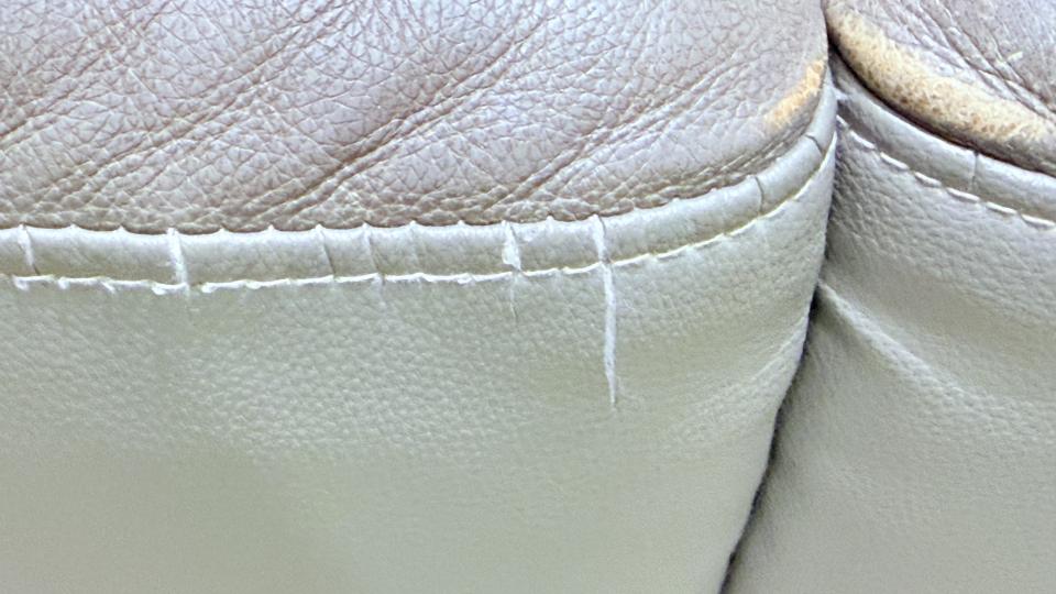 沙發修理案件圖片