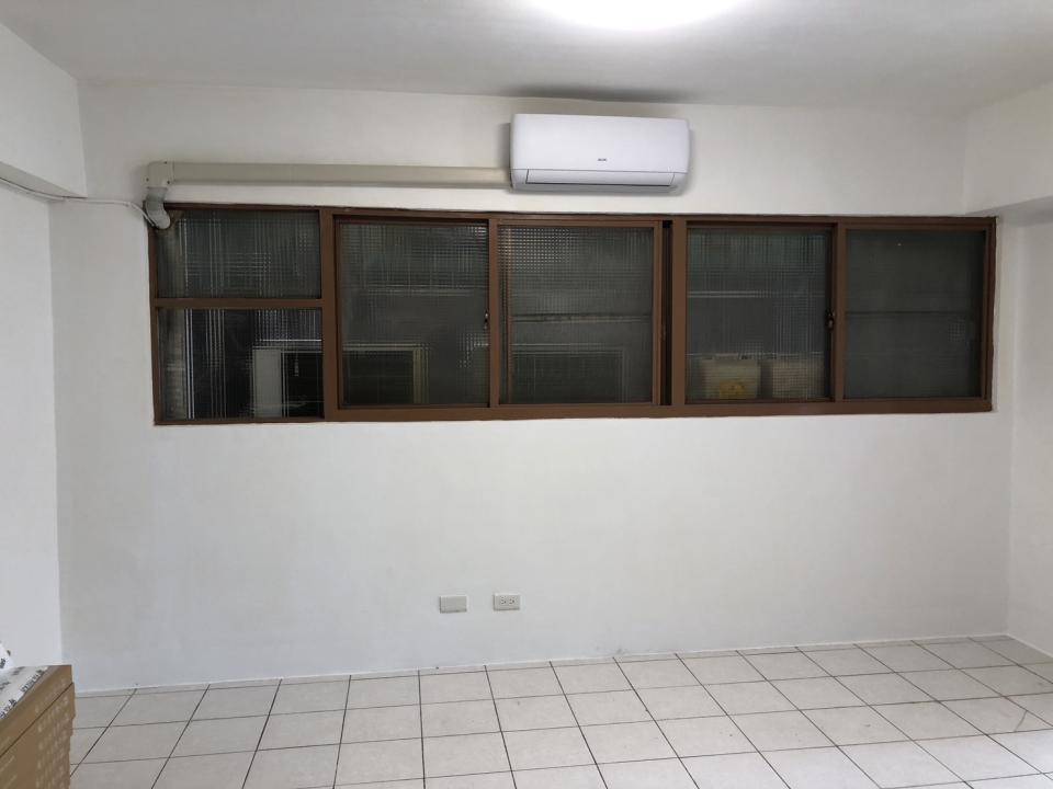 窗簾安裝維修案件圖片