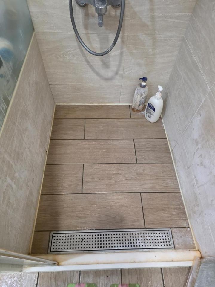 浴室除霉清潔案件圖片