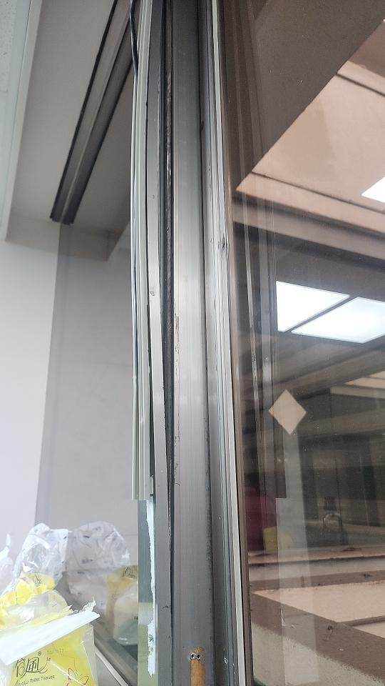 鋁門窗案件圖片