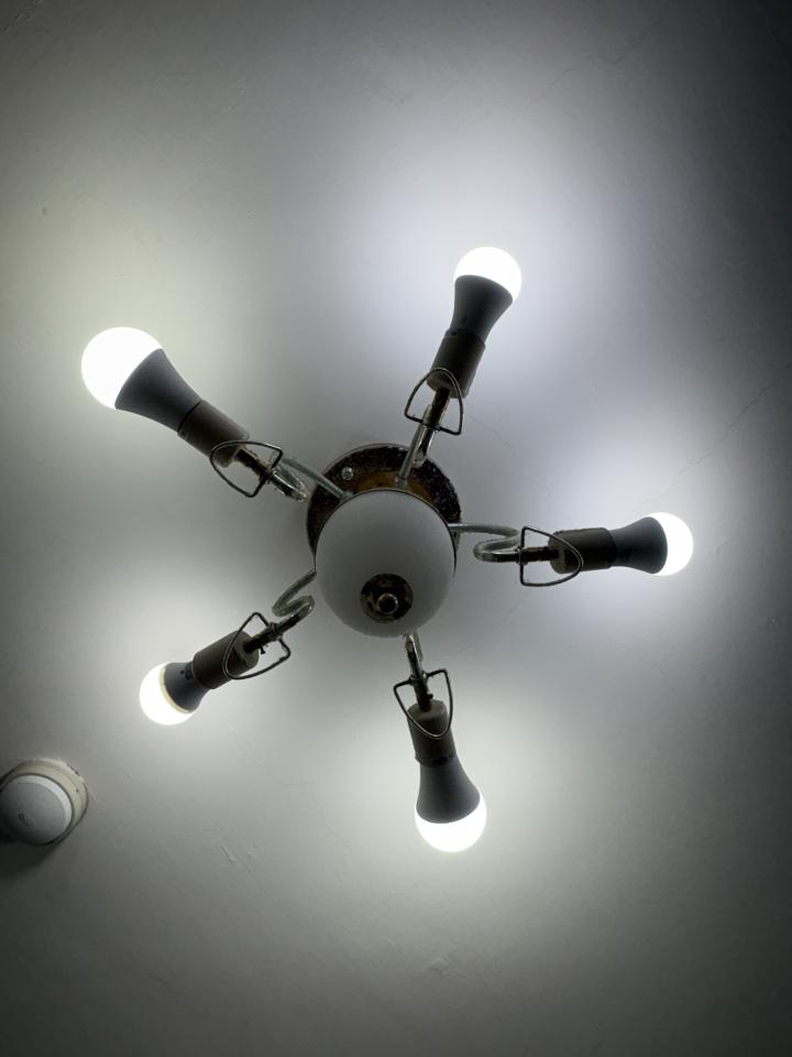 燈具安裝案件圖片