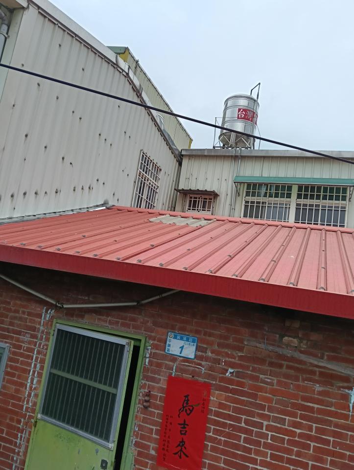 鐵皮屋頂案件圖片