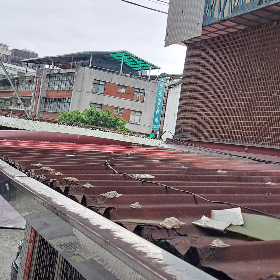 鐵皮屋頂案件圖片