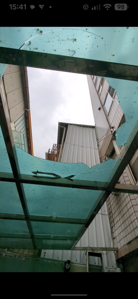 採光罩案件圖片