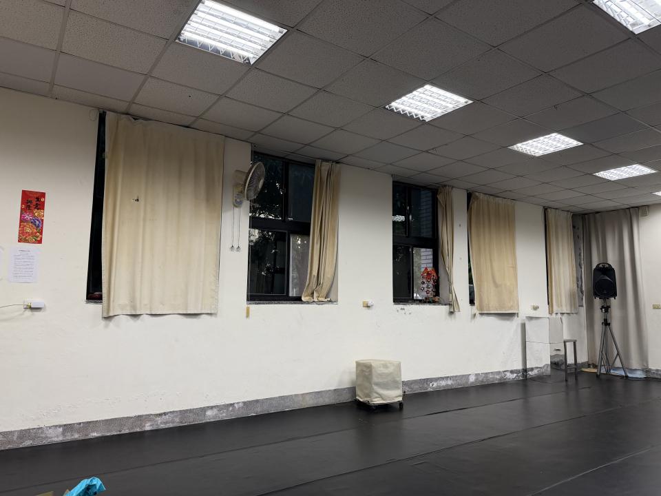 窗簾安裝維修案件圖片