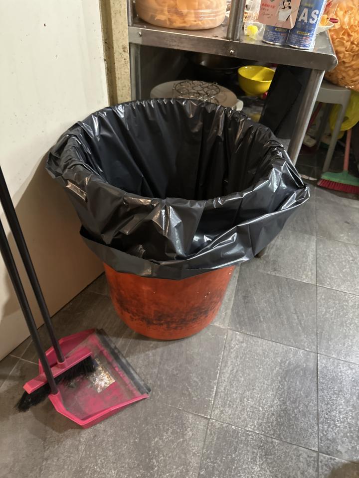 代收垃圾案件圖片