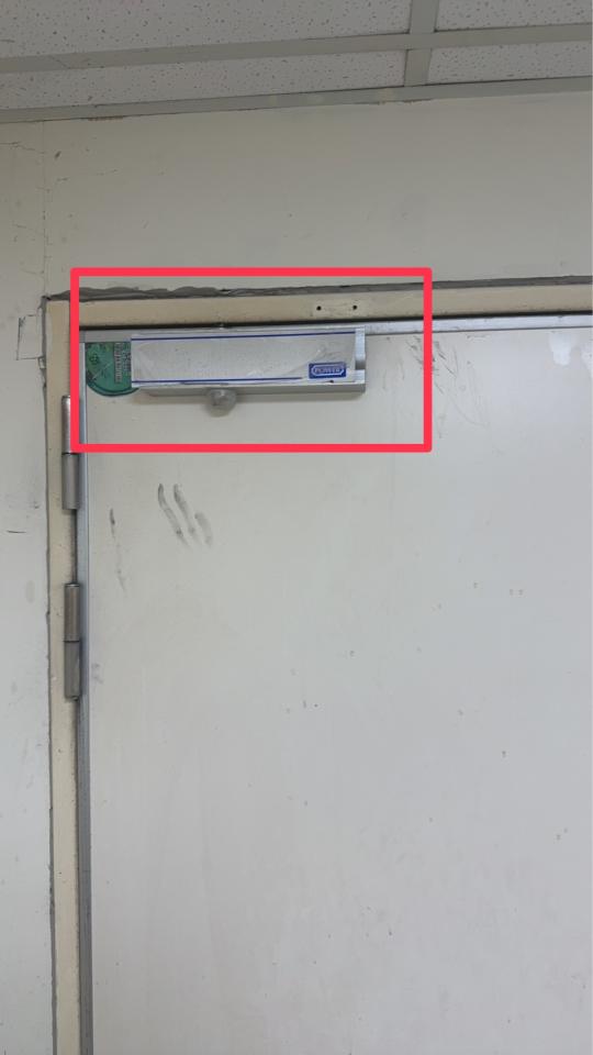 門片維修案件圖片