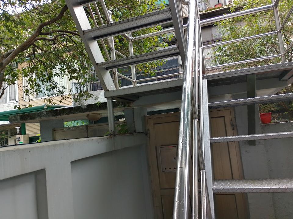 鋁格柵案件圖片