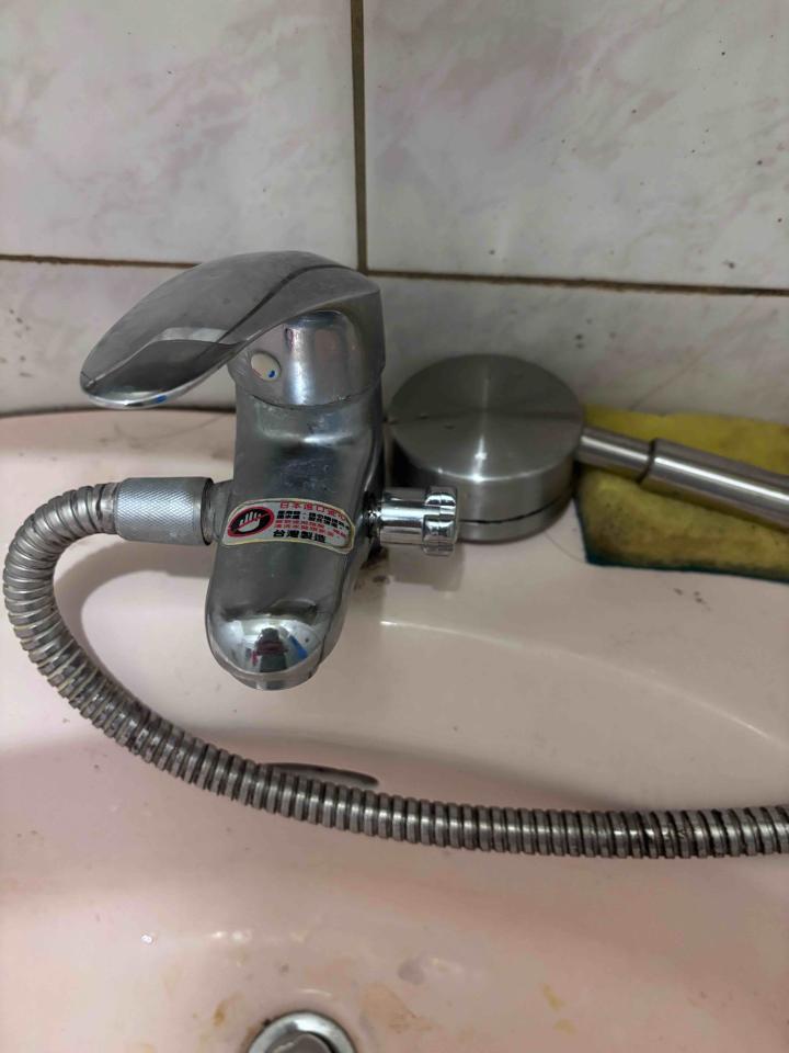 水龍頭裝修案件圖片