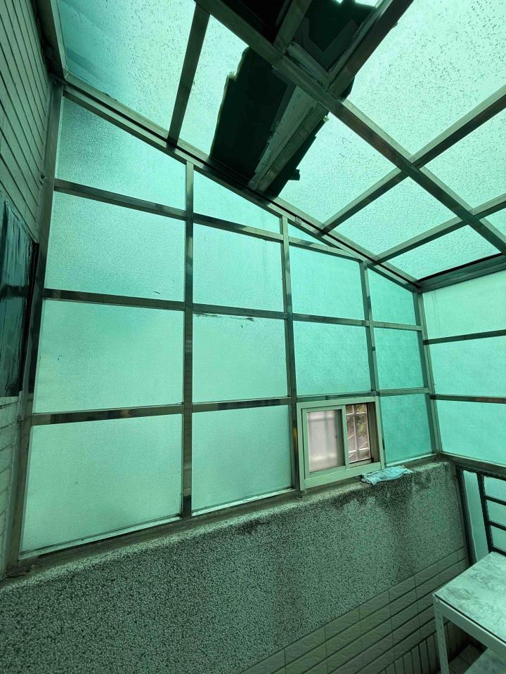 採光罩案件圖片