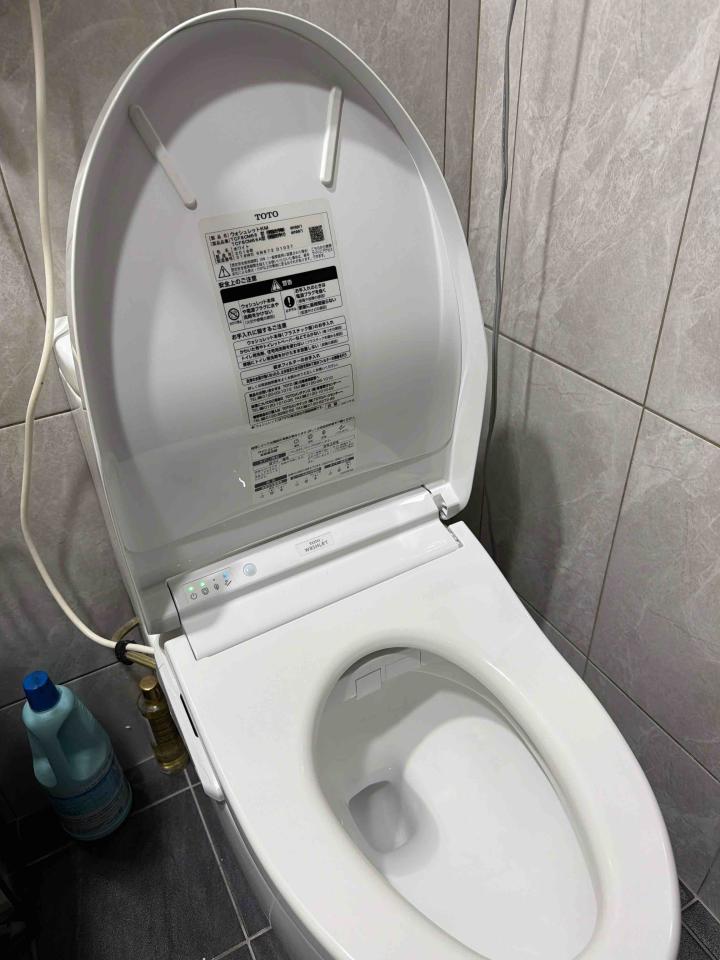 免治馬桶裝修案件圖片