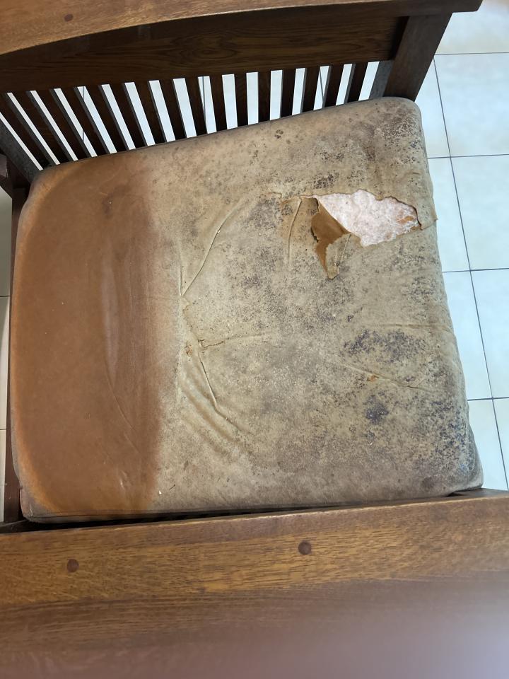 沙發修理案件圖片