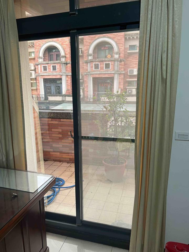 落地窗案件圖片