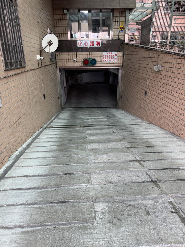 地板止滑案件圖片