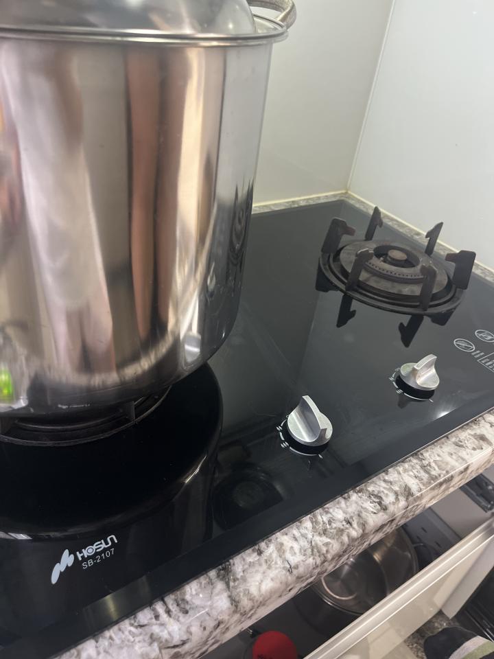 瓦斯爐安裝維修案件圖片