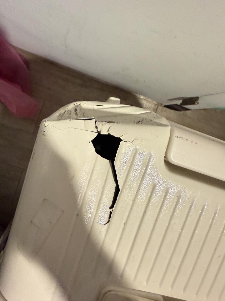 行李箱維修案件圖片