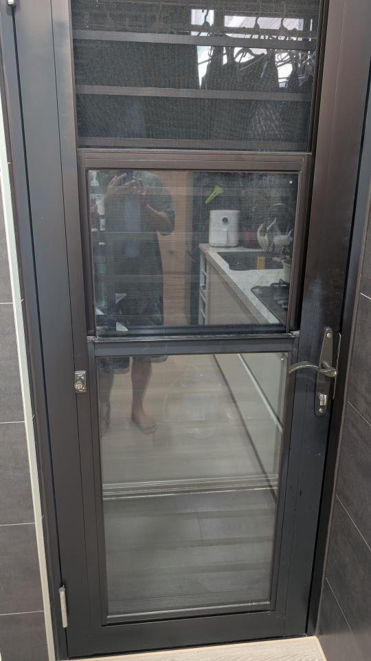 鋁門窗案件圖片