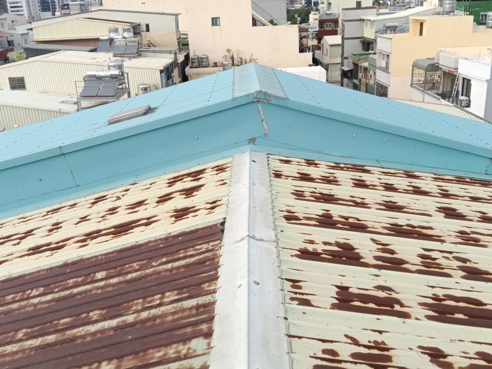 鐵皮屋頂案件圖片