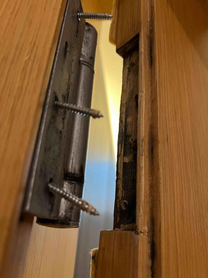 門片維修案件圖片