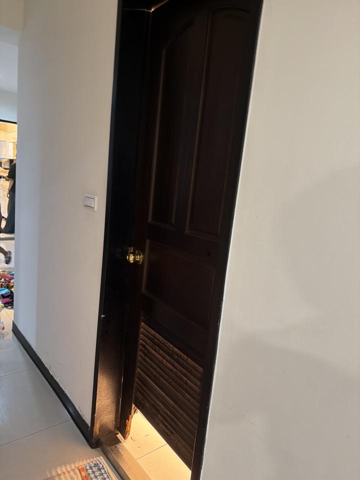 浴室門案件圖片