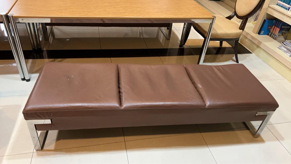 沙發修理案件圖片