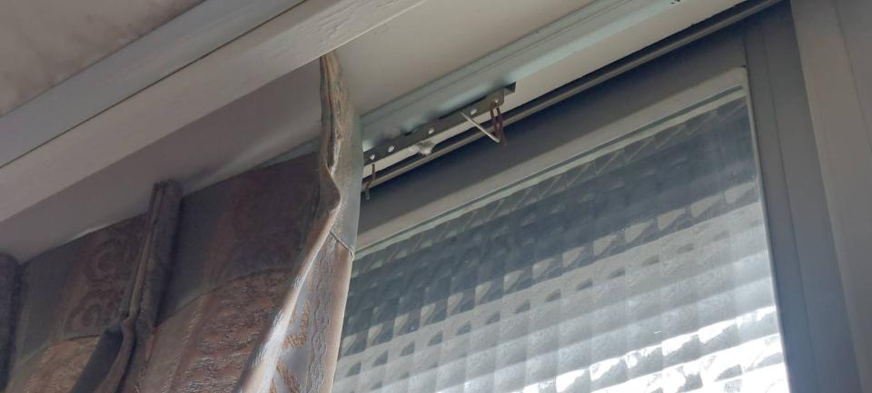 窗簾安裝維修案件圖片