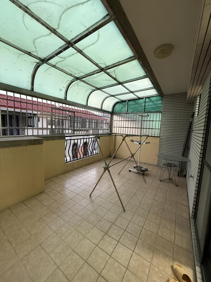 採光罩案件圖片