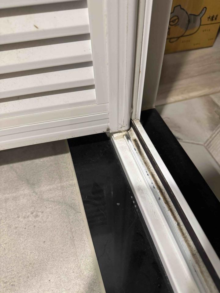 浴室門案件圖片