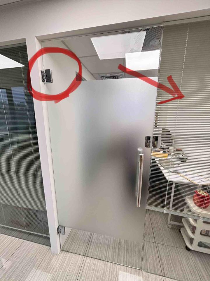 門片維修案件圖片