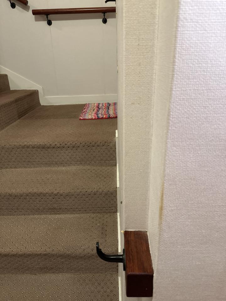 樓梯扶手案件圖片