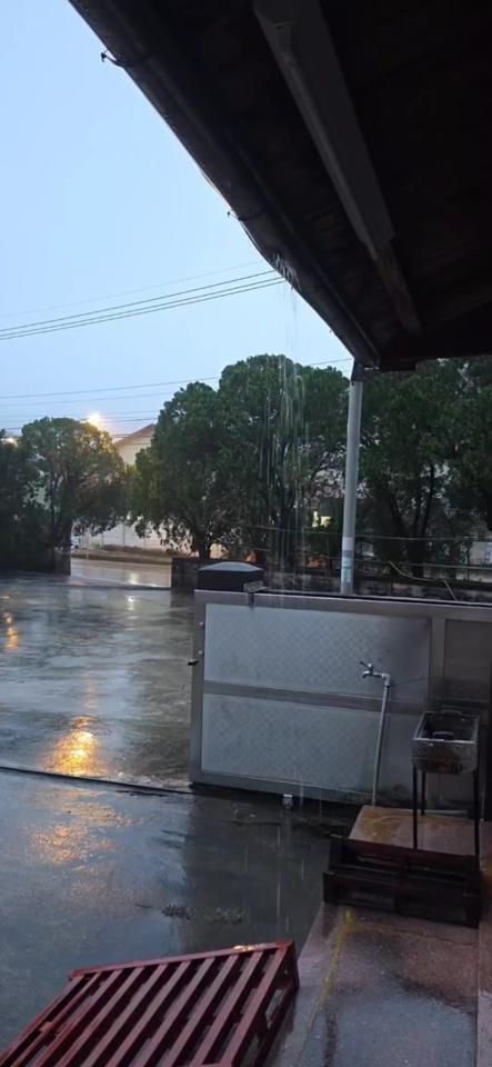 屋簷排水槽施工案件圖片