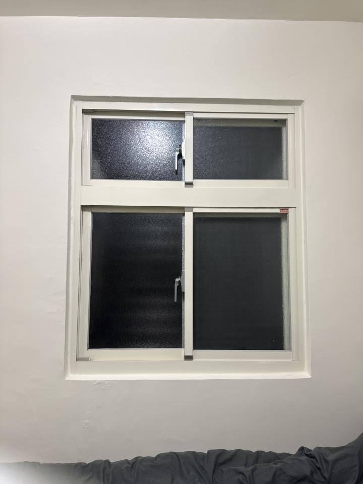 窗簾安裝維修案件圖片