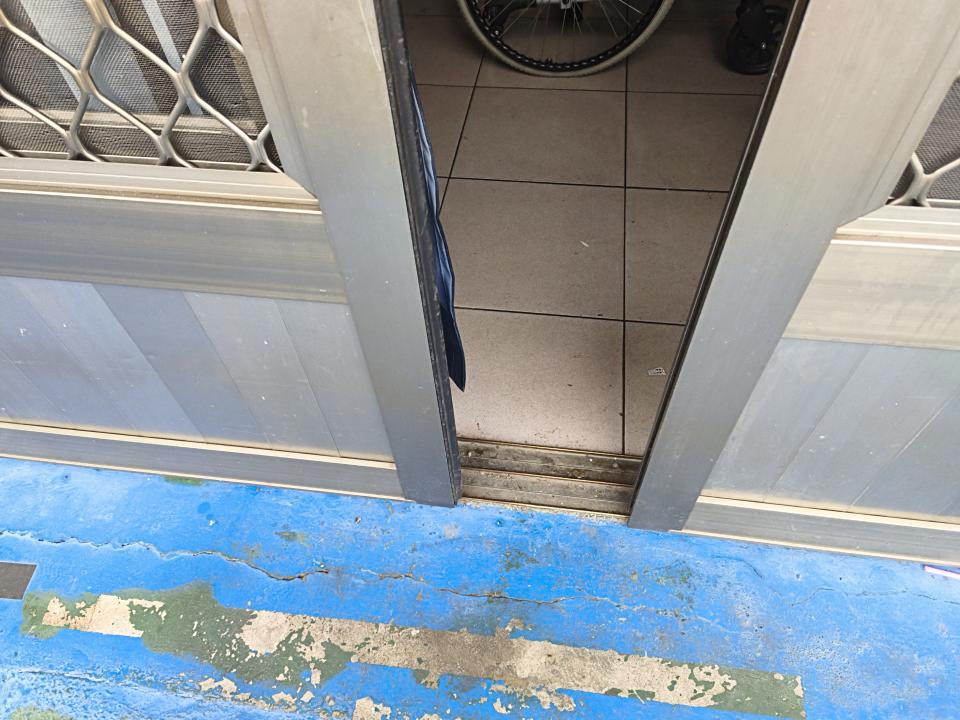 鋁門窗案件圖片