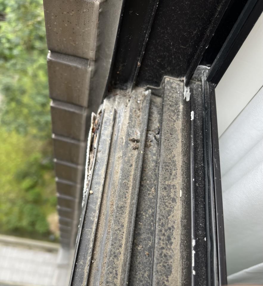 窗戶維修案件圖片