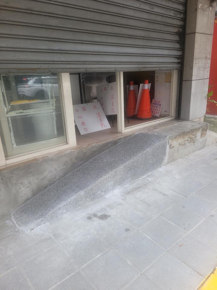 樓梯扶手案件圖片