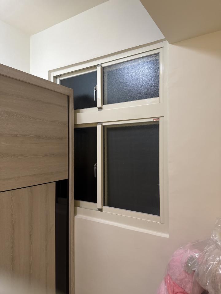 窗簾安裝維修案件圖片