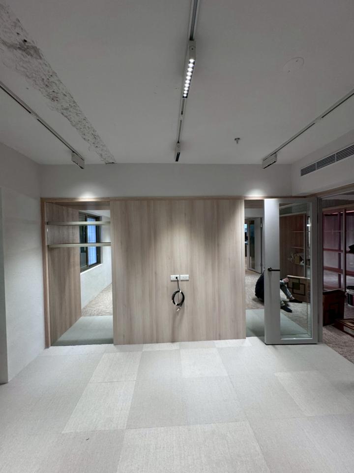 電視壁掛架安裝案件圖片