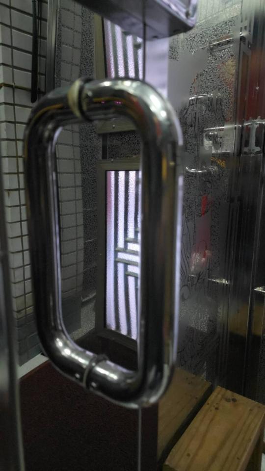 門片安裝案件圖片